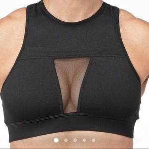 Chestee “The Tiffany” jet black bra